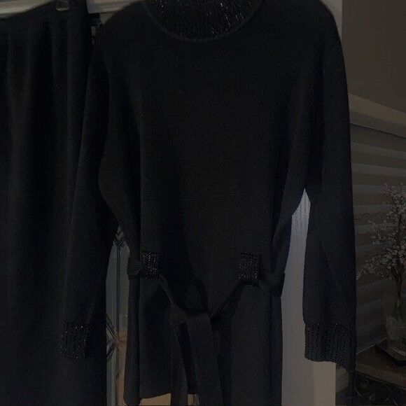 Adrianna Papell Two Piece Wool Knit Black  Skirt And Sweater Quiet Luxury  Posh - Picture 13 of 16